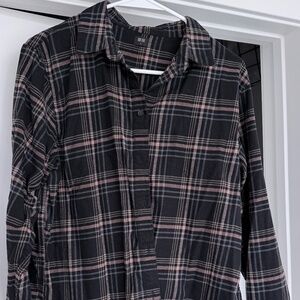 UNIQLO Soft Flannel Black Pink Plaid Blouse